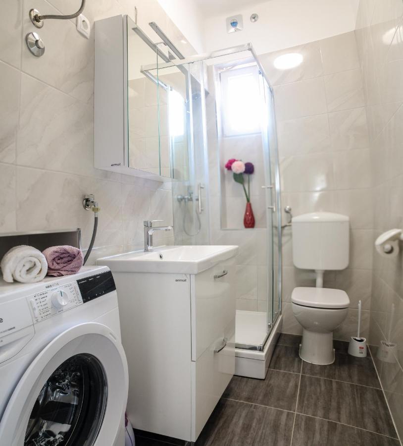 Tonka'S Beautiful Apartment In City Centre 스플리트 외부 사진